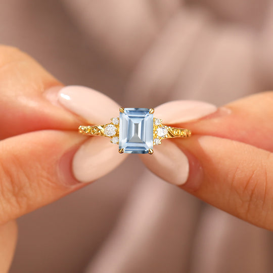 Unieke 2CT Blad-geïnspireerde Smaragdslijpvormige 14K Geelgouden Aquamarijn Verlovingsring Filigraan Trouwring