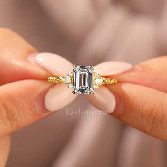 Unique 2CT Leaf-inspired Emerald Cut Lab Grown Diamond Bridal Ring Prongs Set Ring (IGI Certified)