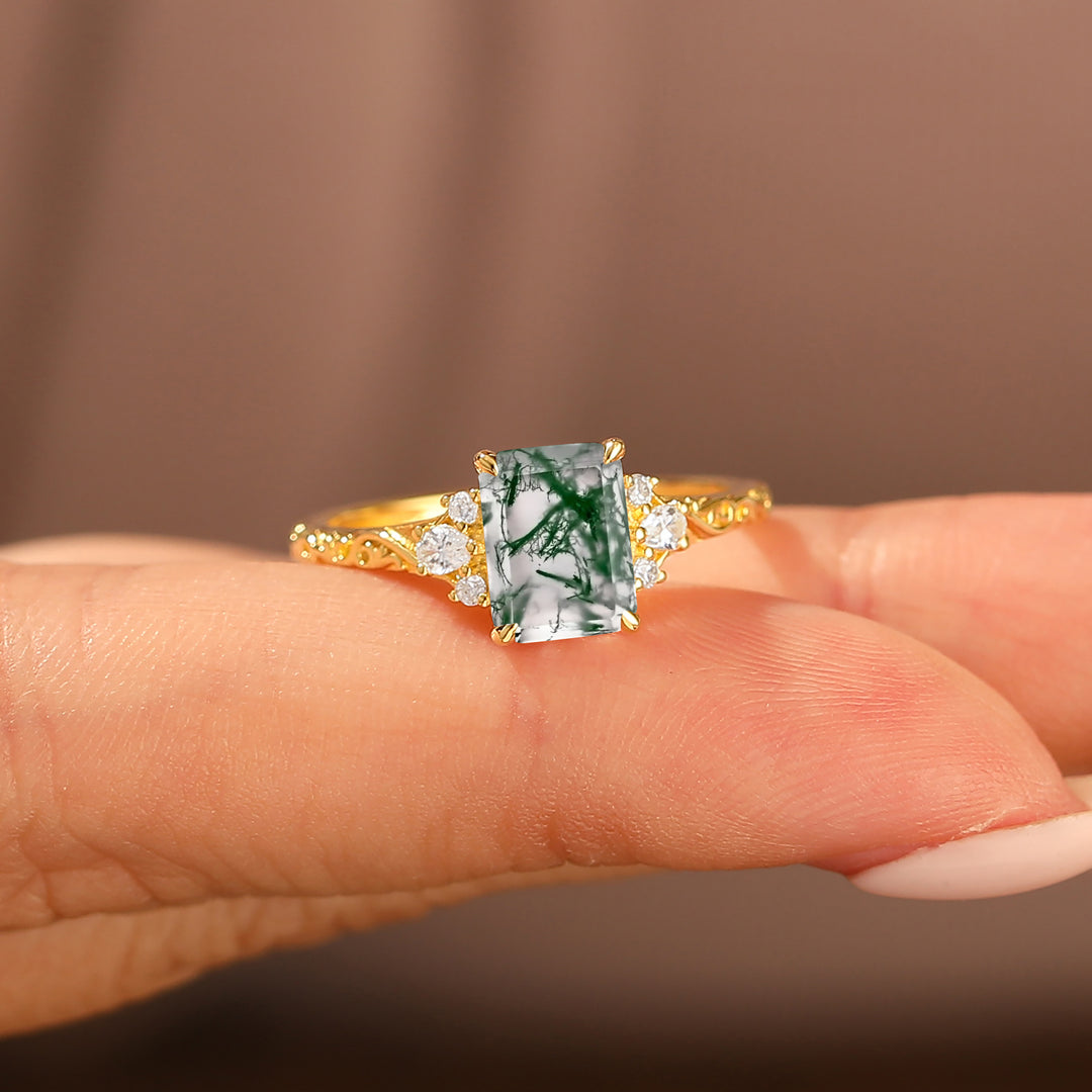 Unique 2CT Feuille inspirée Taille Émeraude Bague de fiançailles en or jaune 14 carats avec agate mousse naturelle Bague de mariage en filigrane