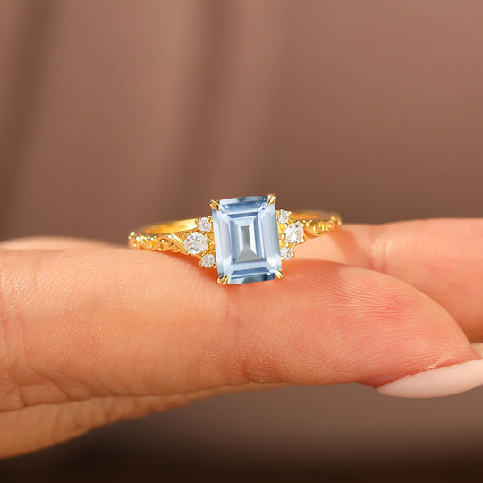 Unieke 2CT Blad-geïnspireerde Smaragdslijpvormige 14K Geelgouden Aquamarijn Verlovingsring Filigraan Trouwring