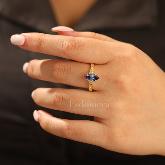 Vintage Filigree Solitaire Marquise Cut Alexandrite Engagement Ring 14K Gold Bridal Ring