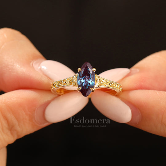 Vintage Filigree Solitaire Marquise Cut Alexandrite Engagement Ring 14K Gold Bridal Ring