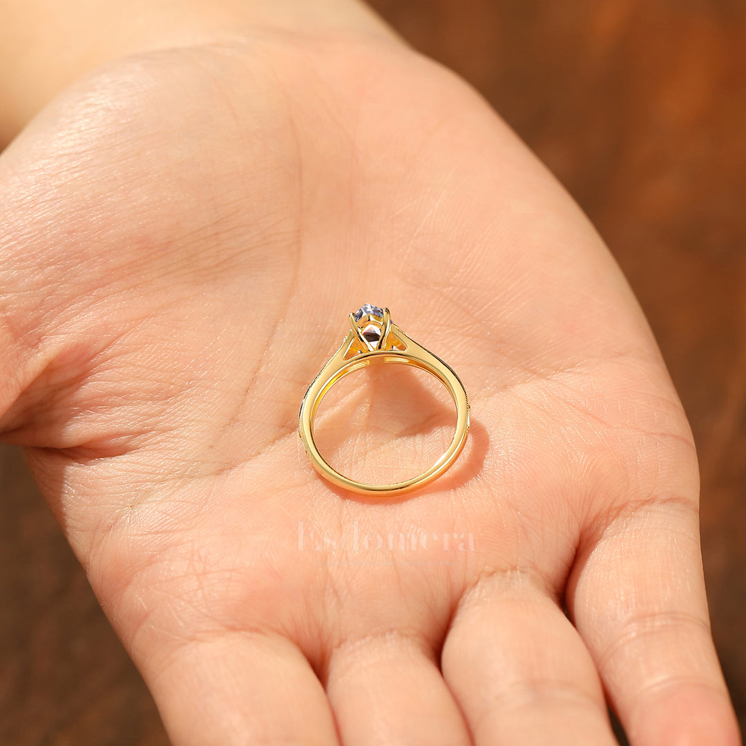 Bague Solitaire Diamant Synthétique Taille Marquise Or Jaune Massif Bague de Fiançailles Filigrane (Certifiée IGI)