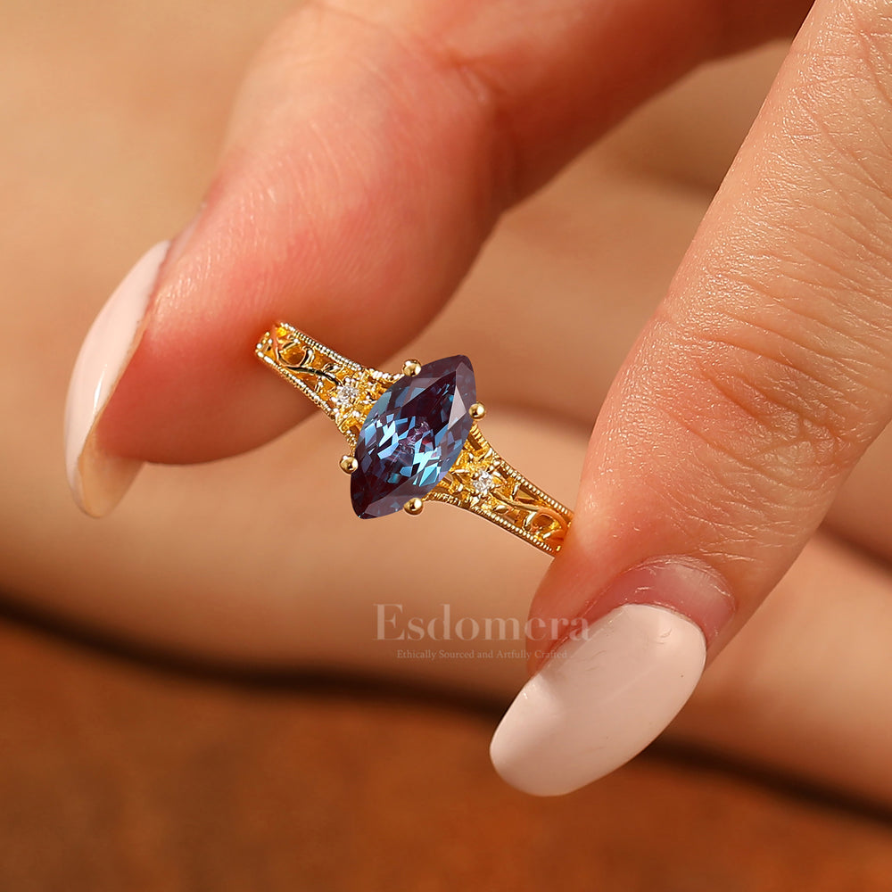 Openwork Filigrane Bague Alexandrite Taille Marquise Motif Vigne Florale Or Jaune Bague de Mariage