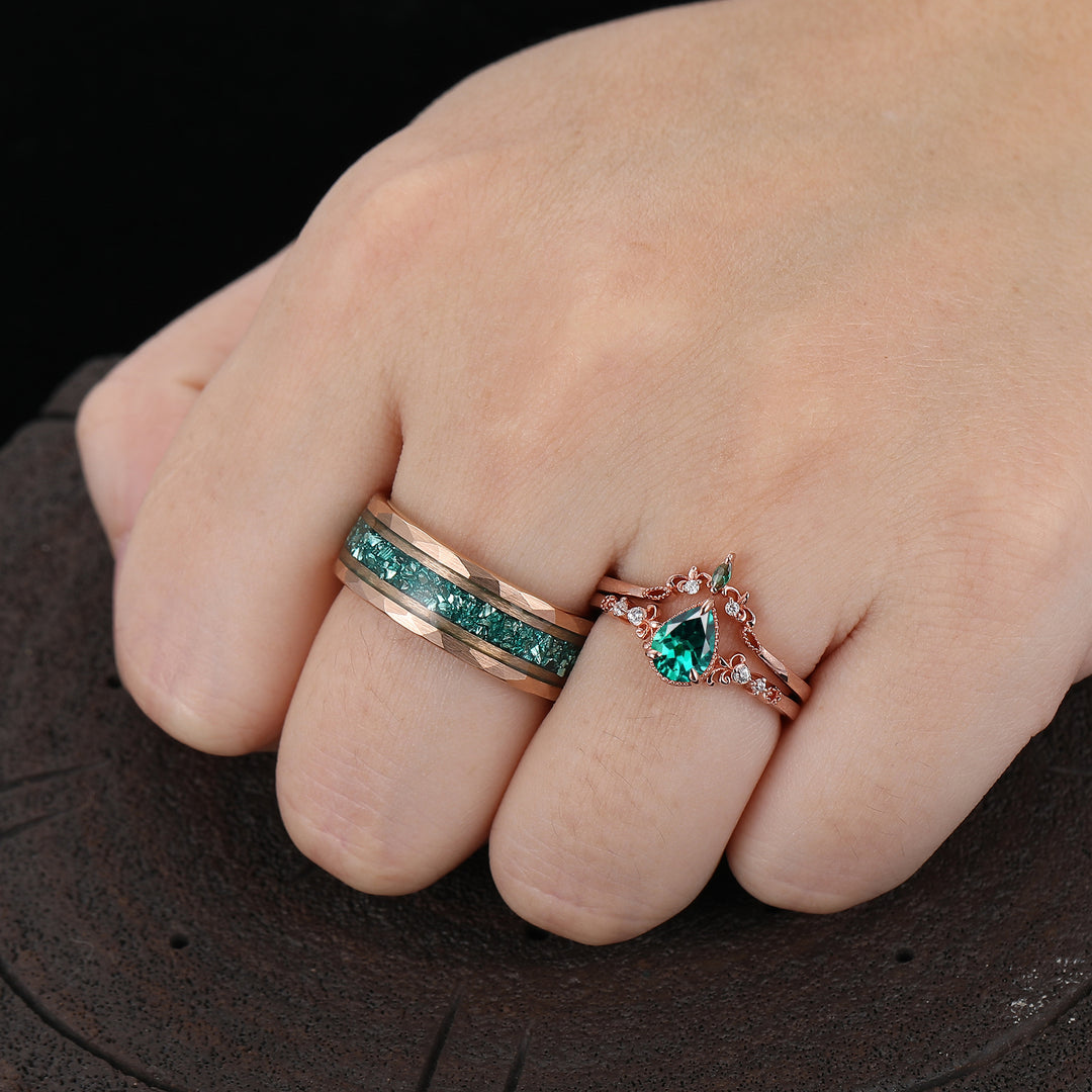 Exquisite Pear Cut Emerald Couple Ring Set Scrollwork Filigreed Rings For Him And Her