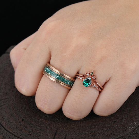Exquisite Pear Cut Emerald Couple Ring Set Scrollwork Filigreed Rings For Him And Her