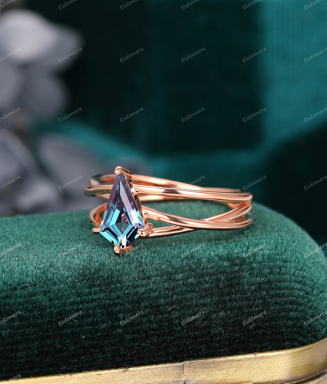 Art Deco 1.35CT Kite Cut Alexandrite Ring, Prong Set Solitaire Ring, Unique Anniversary Gift For Her