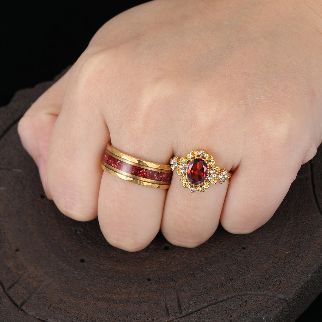 Art Deco Ovaler roter Granat-Ring mit Rankenmuster, Paar-Ringe, Vintage, florales, goldplattiertes Ring-Set