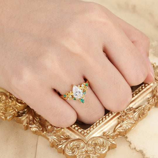 Pear Shaped Moissanite Engagement Ring Set Leaf Floral Yellow Gold Wedding Ring For Women