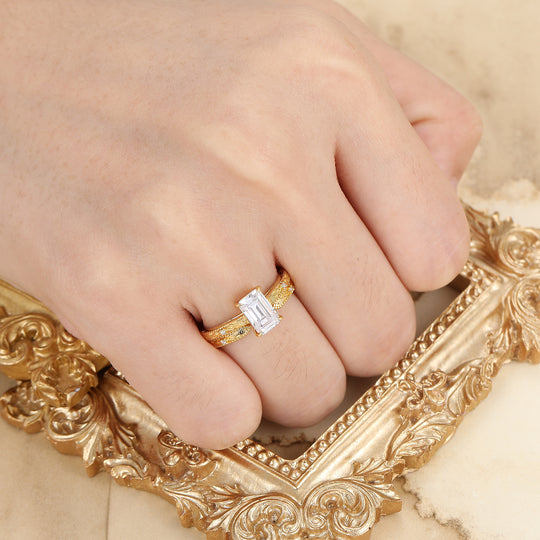 Pattern Engraved Moissanite Wedding Ring Set Antique 14K Yellow Solid Gold Engagement Ring