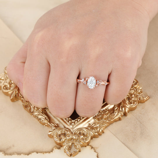Artsy Oval Cut 1.5CT Moissanite Engagement Ring Leaf Style Bridal Anniversary Ring