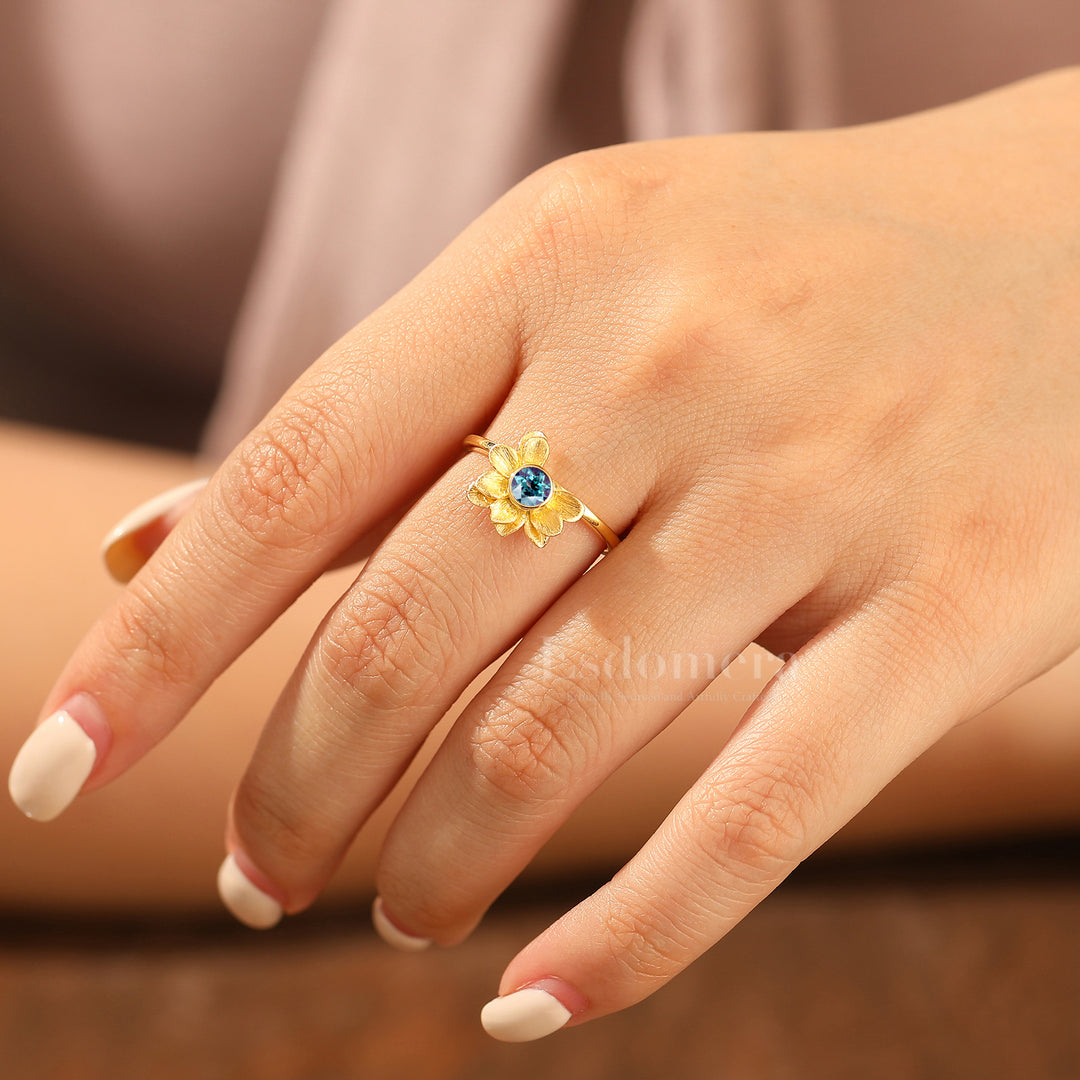 Solitaire Alexandrite Bloom Engagement Ring Sterling Silver Flower Round Alexandrite Ring For Her