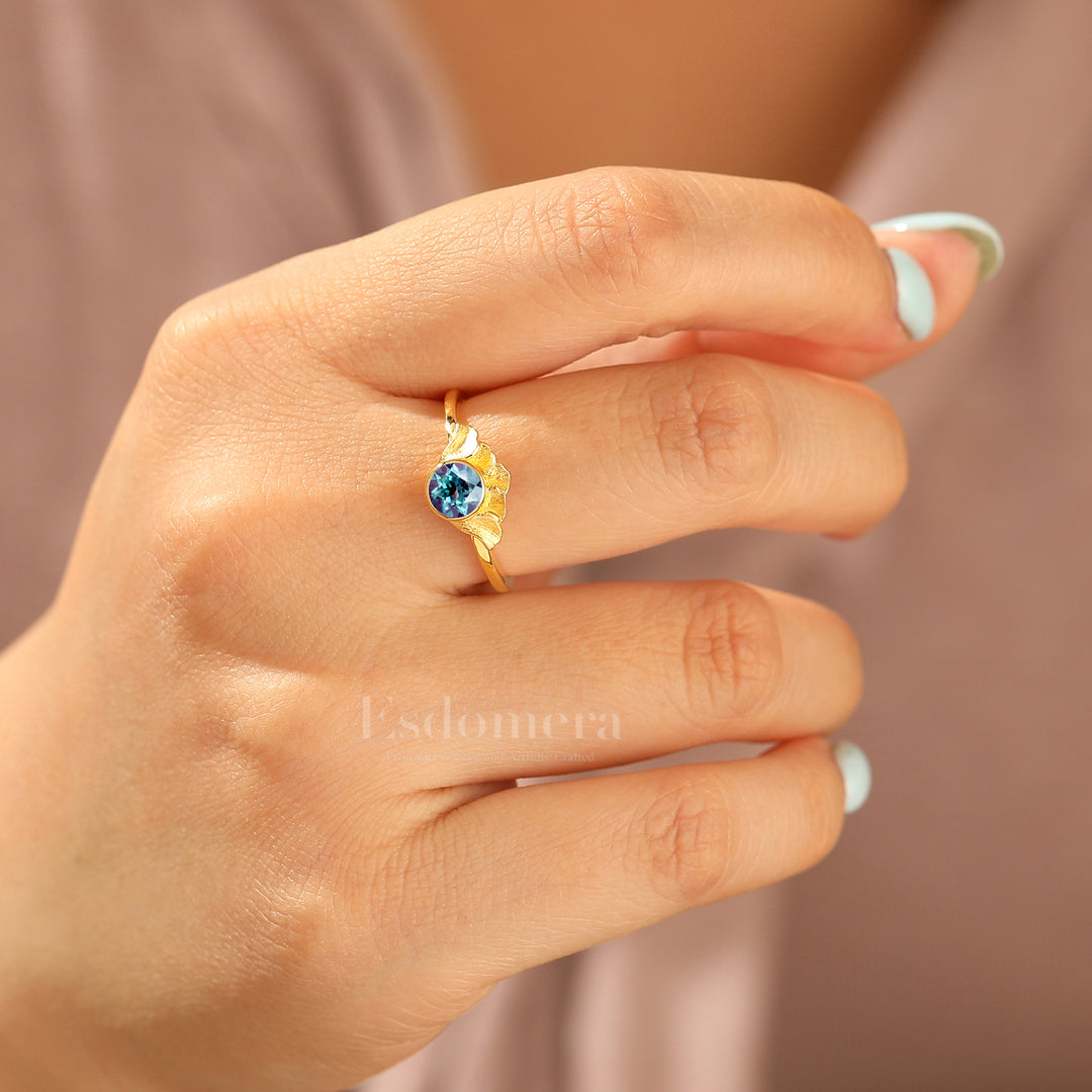 Bague Solitaire Femme Alexandrite Feuille de Ginkgo Inspirée de l'Art 5mm Rond Bague de Mariage Alexandrite