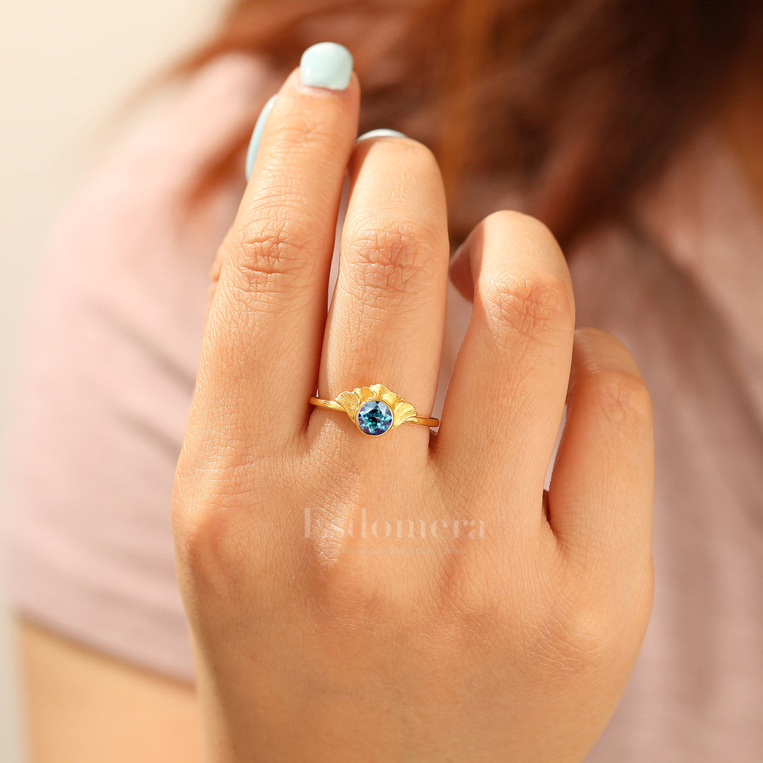 Bague Solitaire Femme Alexandrite Feuille de Ginkgo Inspirée de l'Art 5mm Rond Bague de Mariage Alexandrite