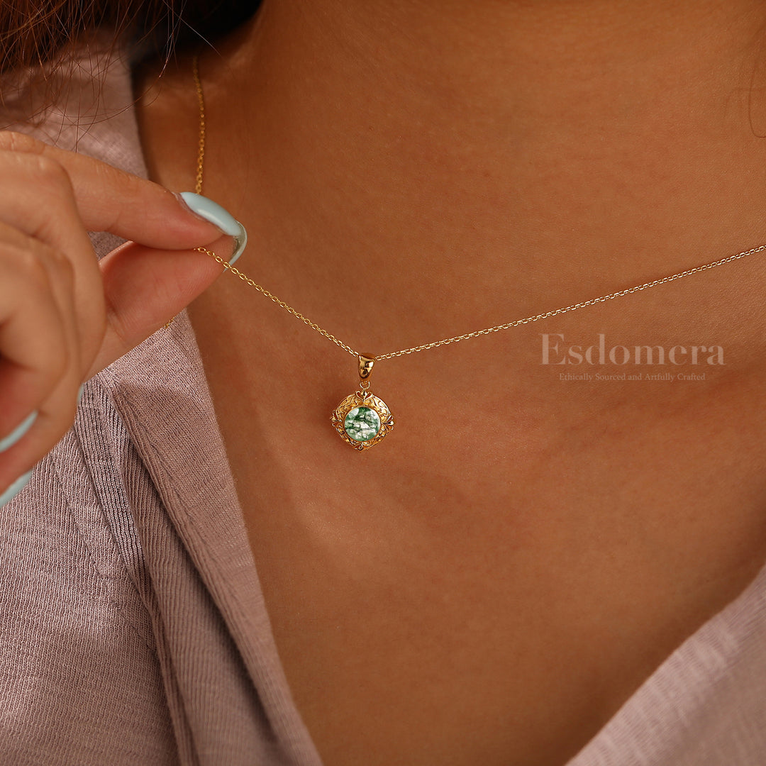 Dainty Heart Gravé Pendentif en Agate Mousse Verte Vigne Collier Anniversaire Femme