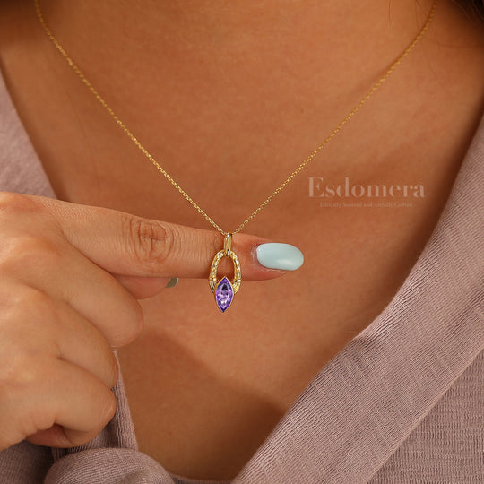 Dainty Horseshoe Style Natural Amethyst Necklace Solid Yellow Gold Women Pendant