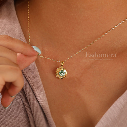 Vintage Moss Agate Pendant Necklace Solid Gold Pendant Custom Stone Necklace