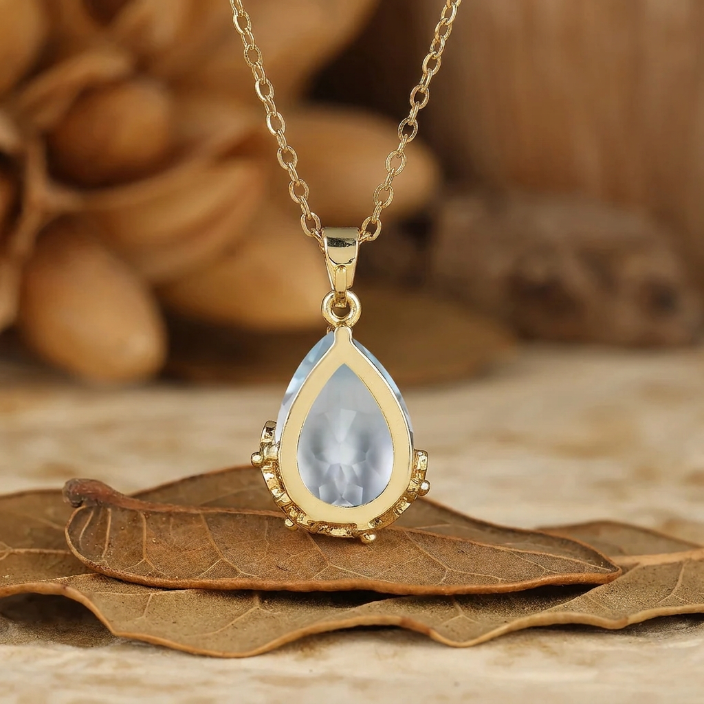 Elegant goldene Filigran-Krone 1,5 CT Birnenschliff Moosachat Anhänger Halskette Jubiläumsgeschenk