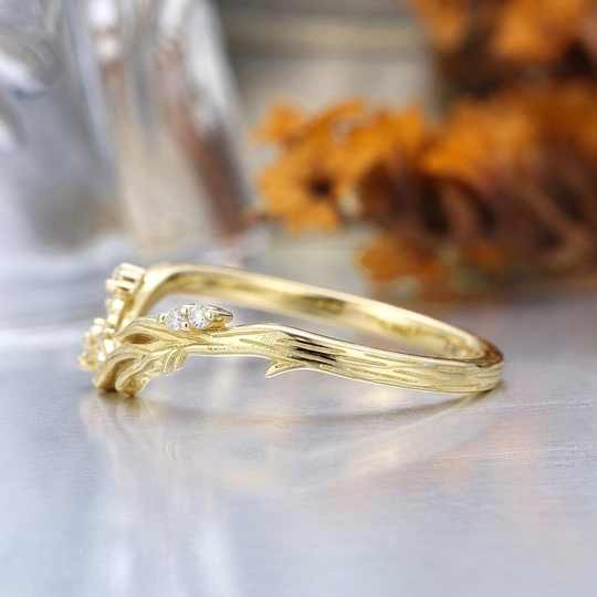 Nature Inspired Leaf Vine Curved Wedding Band Stacking Ring, 14K Gold