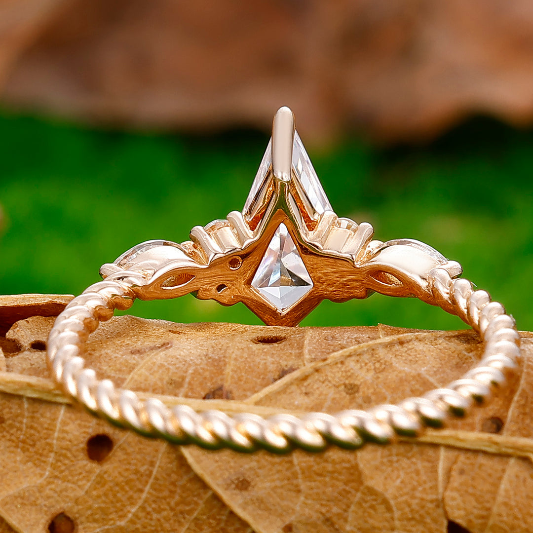 Brilliant 1.35CT Kite Cut Moissanite Twisted Rope Ring Prong Gold Ring For Anniversary Gift