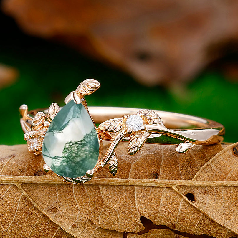 Pear Cut Natural Moss Agate Engagement Leaf Shape Ring For Anniversary Gift