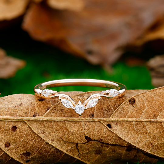 Round Cut Marquise Cut Moissanite Leaf Wedding Band