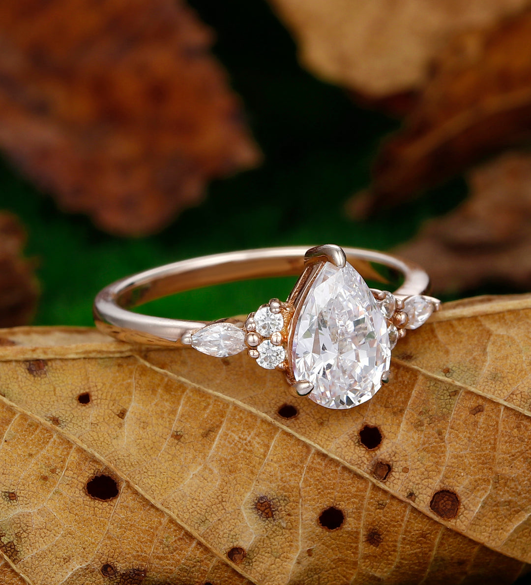 Moissanites Cluster Engagement Ring Prong Set Pear Cut 1.5Carat Moissanite Wedding Ring Art Deco 14k Rose Gold Valentine Gift