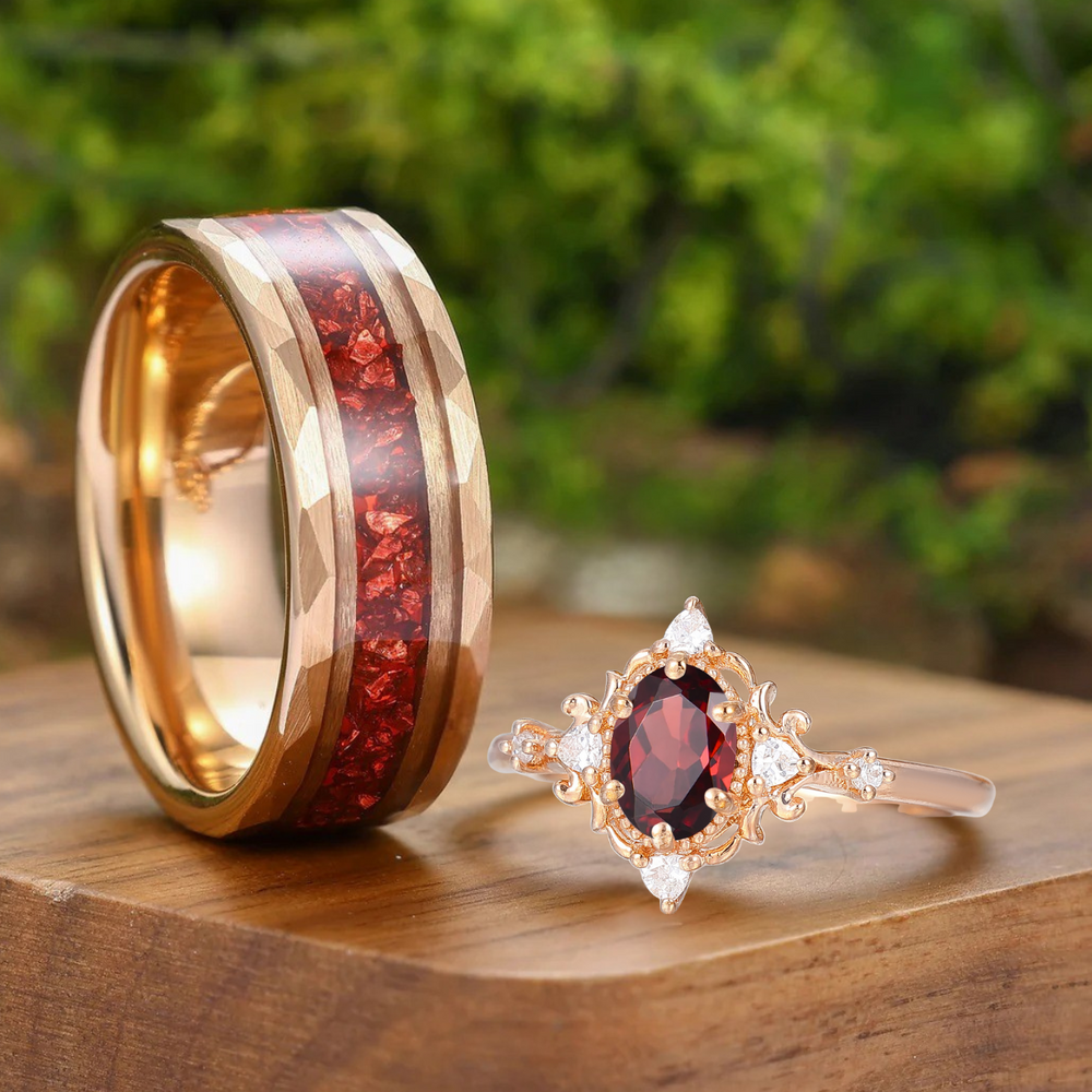 Bagues de couple filigranées en grenat rouge, forme ovale antique, à milgrain, plaquées or rose — pour lui et pour elle