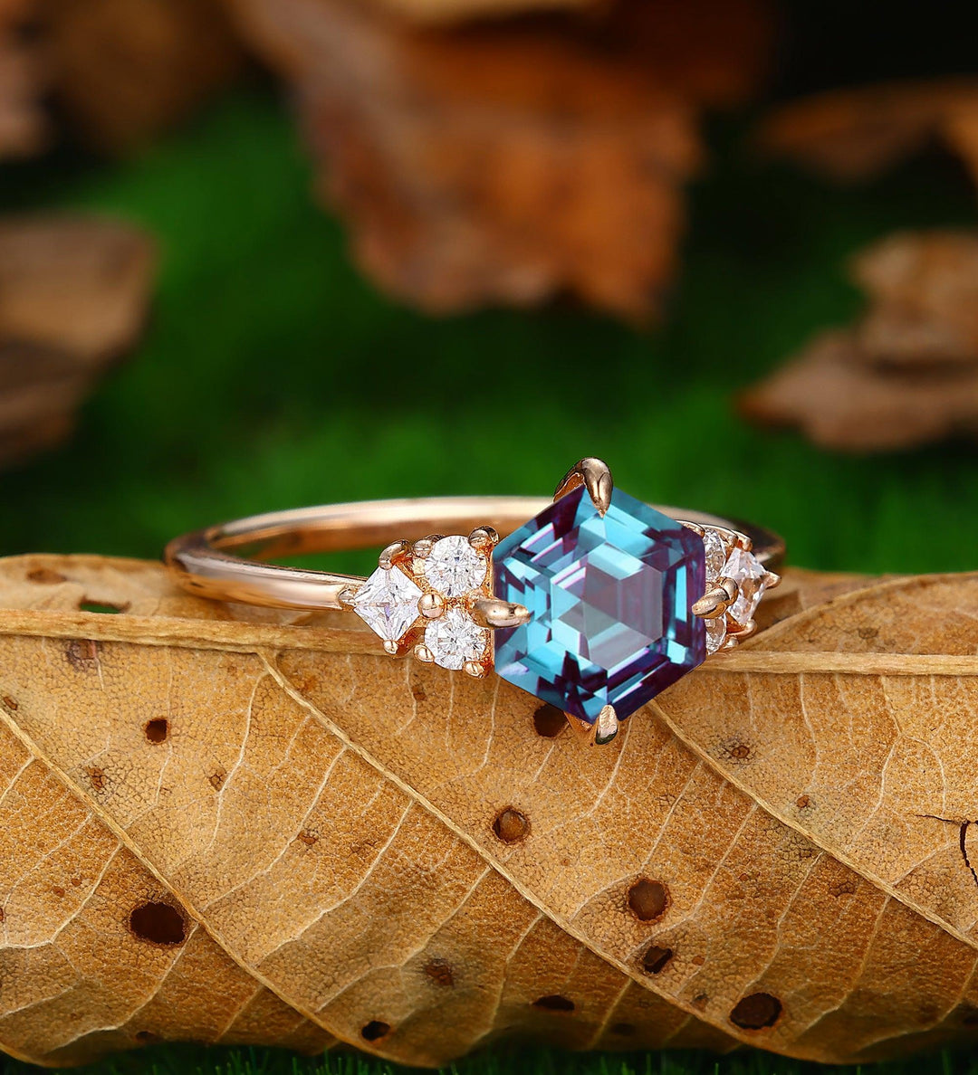 925 Sterling Silver 6*8mm Oval Lab-Created Alexandrite Gemstone Solitaire Ring 925 Sterling Silver 6*8mm Oval Lab-Created Alexandrite Gemstone Solitaire Ring