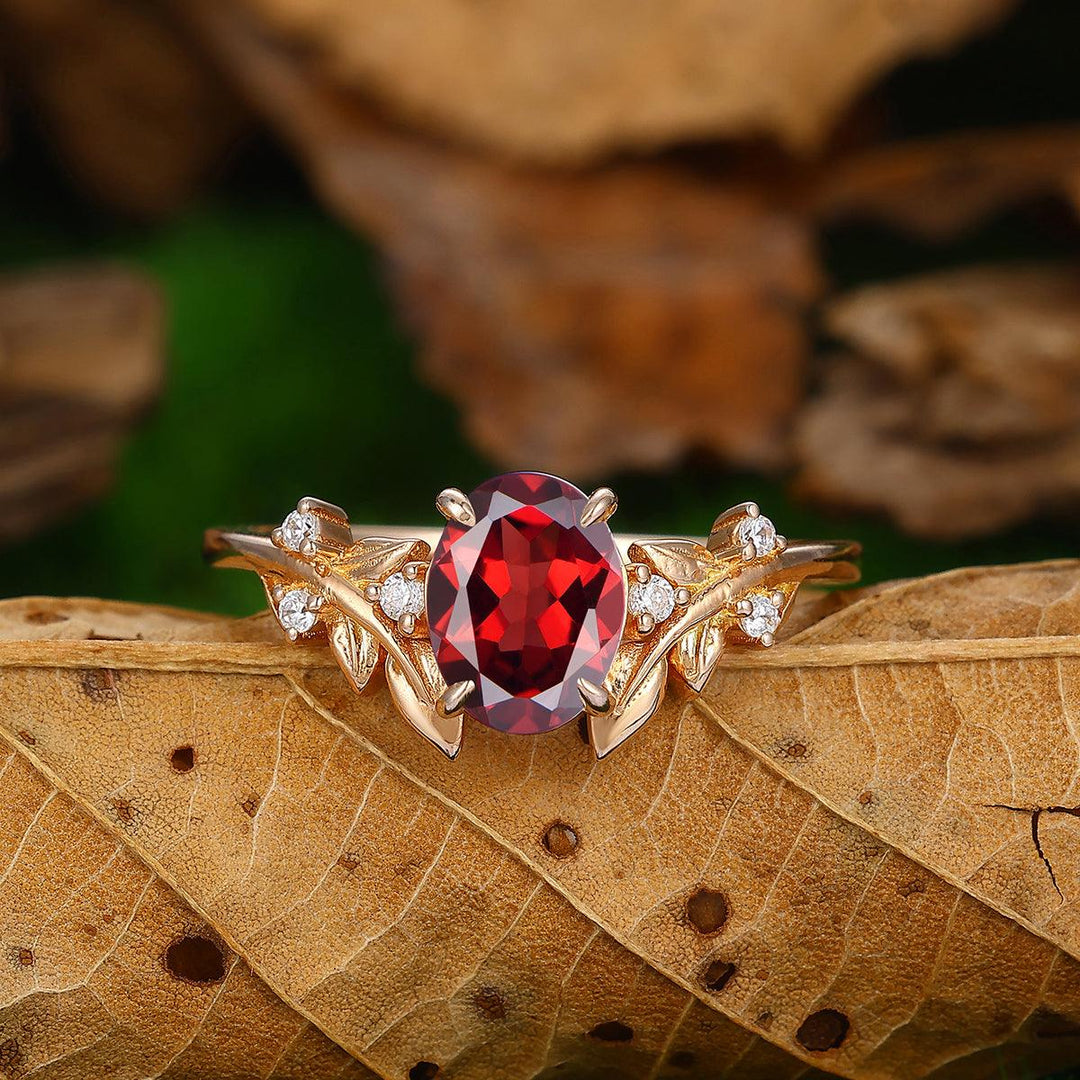 Antique 1.5 CT Oval Cut Natural Red Garnet Anniversary Sliver Ring - Esdomera