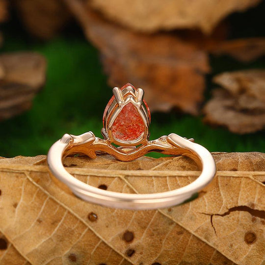 Antique 1.5CT Pear Shaped 18k Rose Gold Art Deco Natural Sunstone Bridal Ring - Esdomera