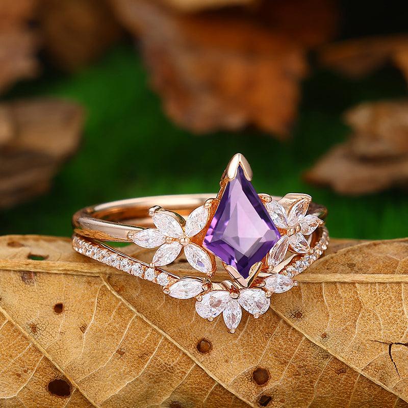 Antique Kite Cut 14k Gold Flower Natural Amethyst Ring Milgrain 5 Leaf Matching Band - Esdomera
