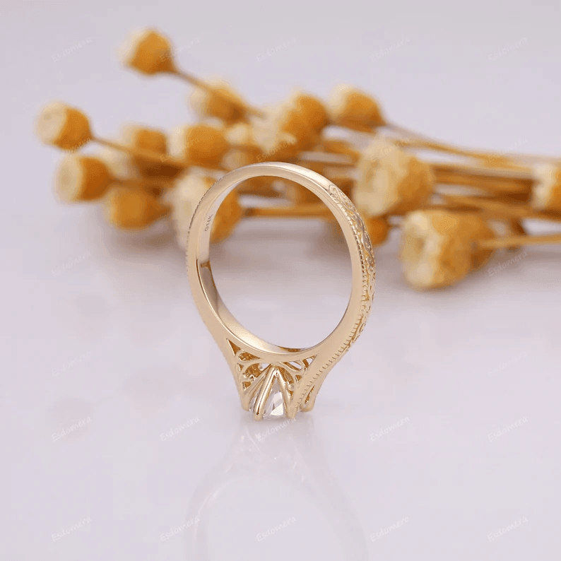 Art Deco Filigree 1CT Lab Grown Diamond Anniversary Ring - Esdomera