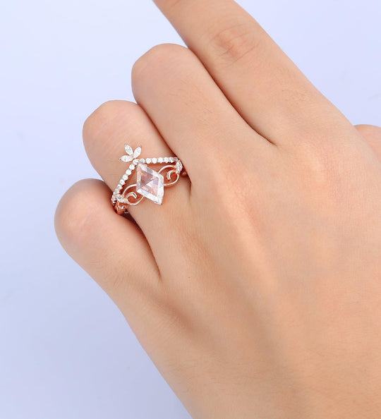 Art Deco Rose Rhombus Cut 2CT Moissanite Ring Rose Gold Filigree Wedding Ring Set - Esdomera