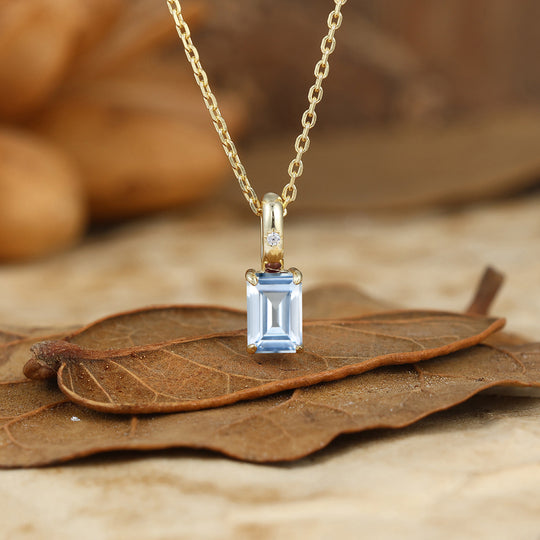 Collana con Ciondolo Rettangolare in Acquamarina Stile Art Deco Regalo Anniversario per Donna