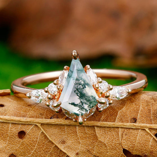 Classic 1.35 Carat Kite Cut Moss Agate Prong Setting Ring For Birthday Gift - Esdomera