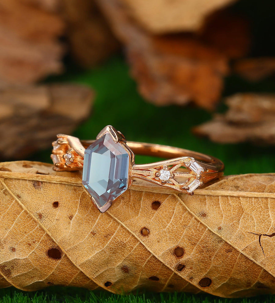 Color Changing 1.8Carat Long Hexagon Shaped Alexandrite Enagement Ring - Esdomera