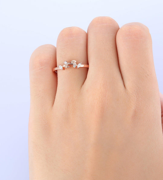 Curved Wedding Band Nature Inspired Leaf Stacking Moissanite Stackable Ring - Esdomera