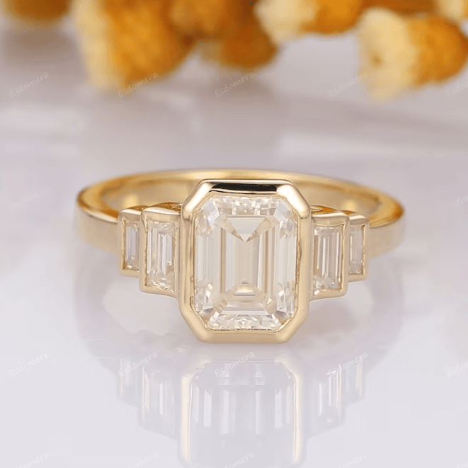 Emerald Cut 2CT Moissanite Ring Baguette Moissanite Ring - Esdomera