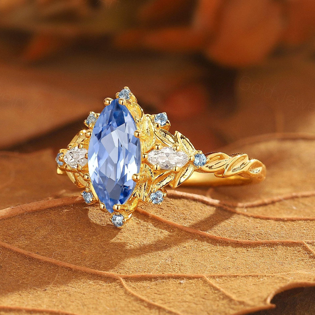 Vintage Floral Design Marquise Moissanite Engagement Ring Yellow Gold Bridal Ring For Women