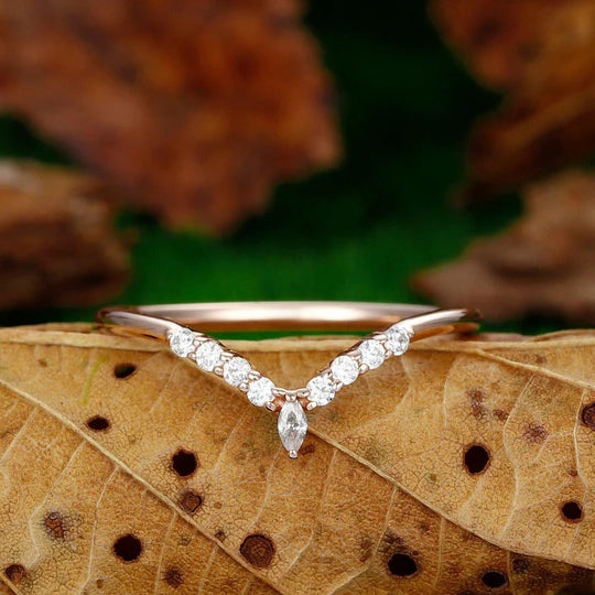 Promise Lab Grown Diamond Stack V Band Curved Wedding Band