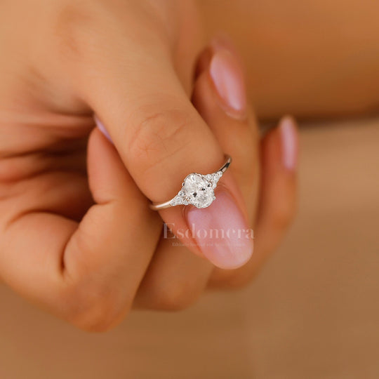 Minimalist 1CT Oval Moissanite Cluster Engagement Ring 14K White Gold Women Ring