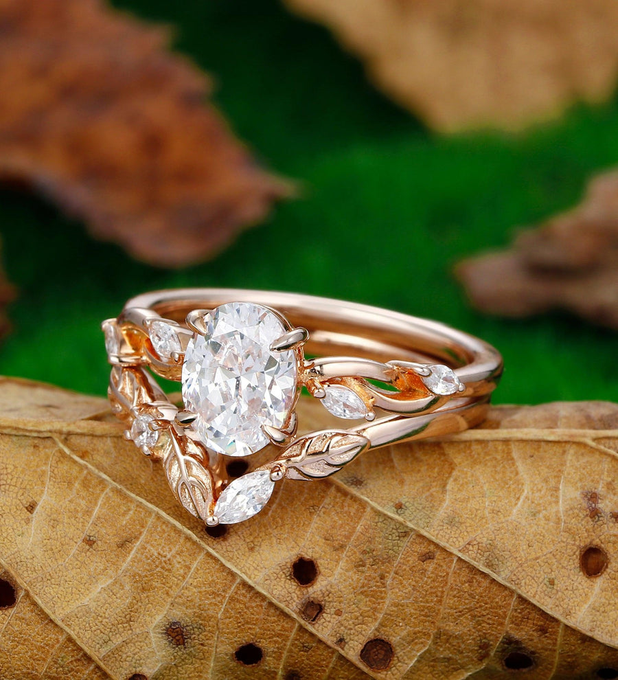 Moissanite Engagement Ring Set Oval Cut 1.5Carat Twisted Unqiue Leaf Vine Bridal Set - Esdomera
