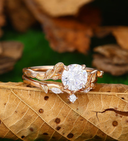 Moissanite Rose Gold Round Shaped 1.25CT Leaf Vine Ring Wedding Ring Set - Esdomera