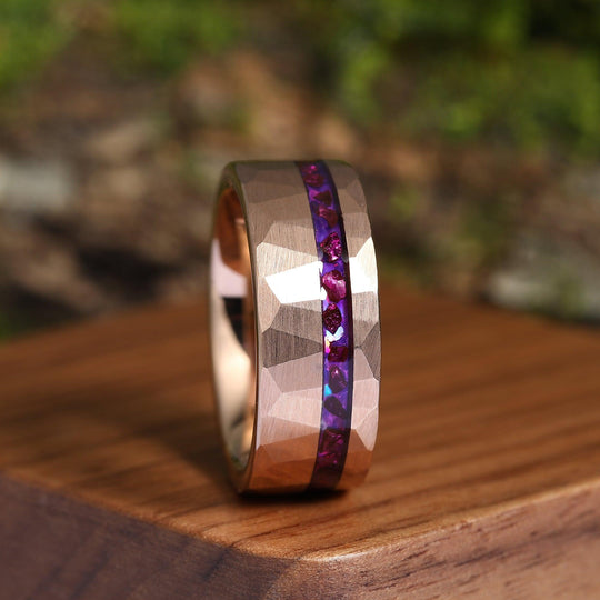 Natural Amethyst Tungsten Men’s Wedding Ring 8mm Hammer Rose Gold Ring For Birthday Gift - Esdomera