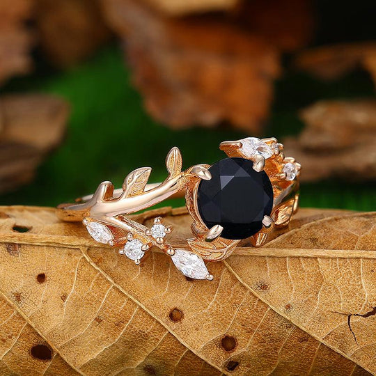 Natural Inspired 14k Rose Gold Round Cut Black Onyx leaf Vines Ring - Esdomera