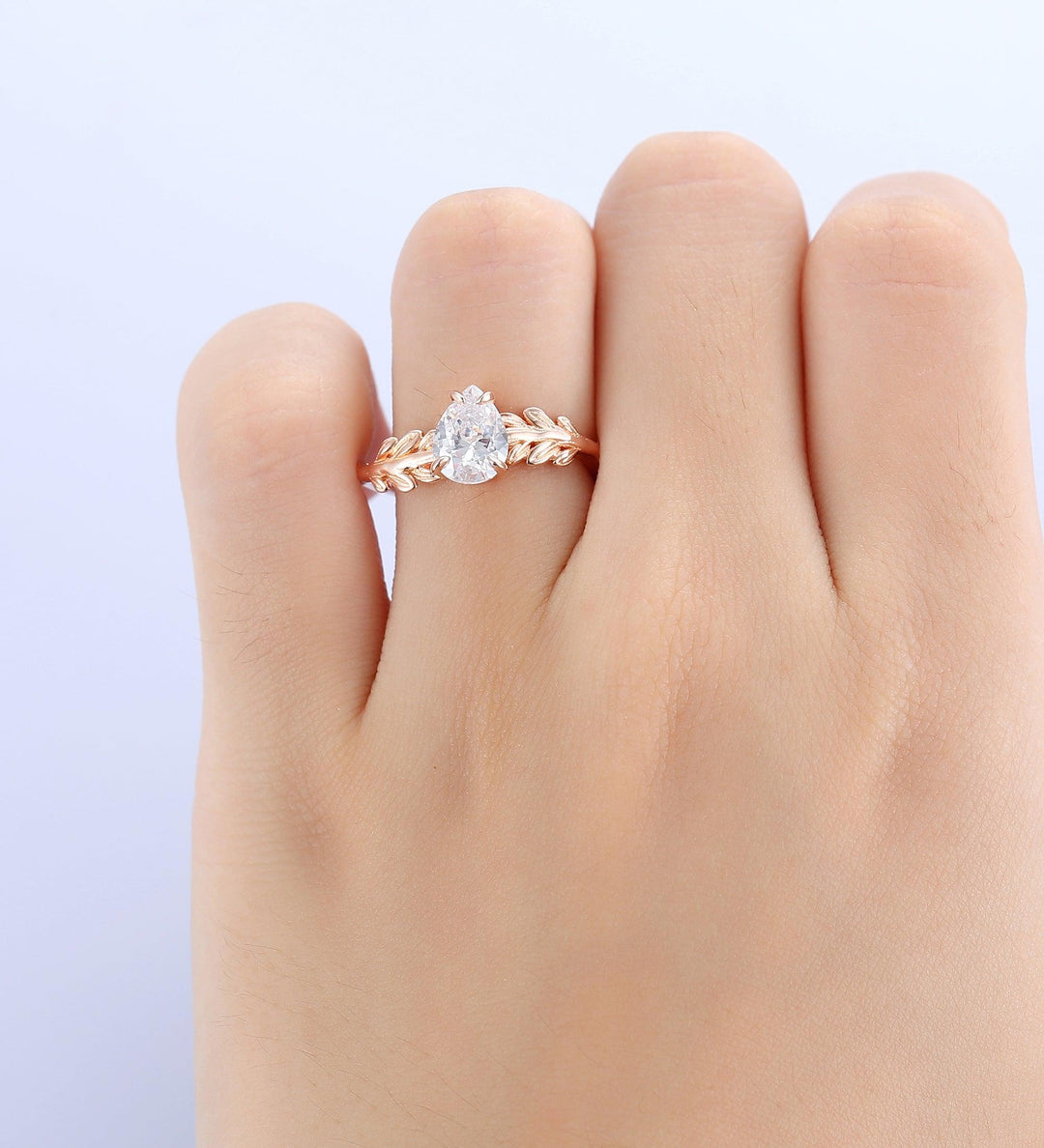 Nature Inspired Leaf Round Lab Grown Diamond Wedding Ring - Esdomera