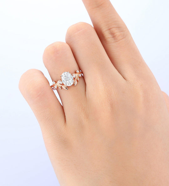 Oval Lab Grown Diamond Wedding Ring Anniversary Gifts - Esdomera