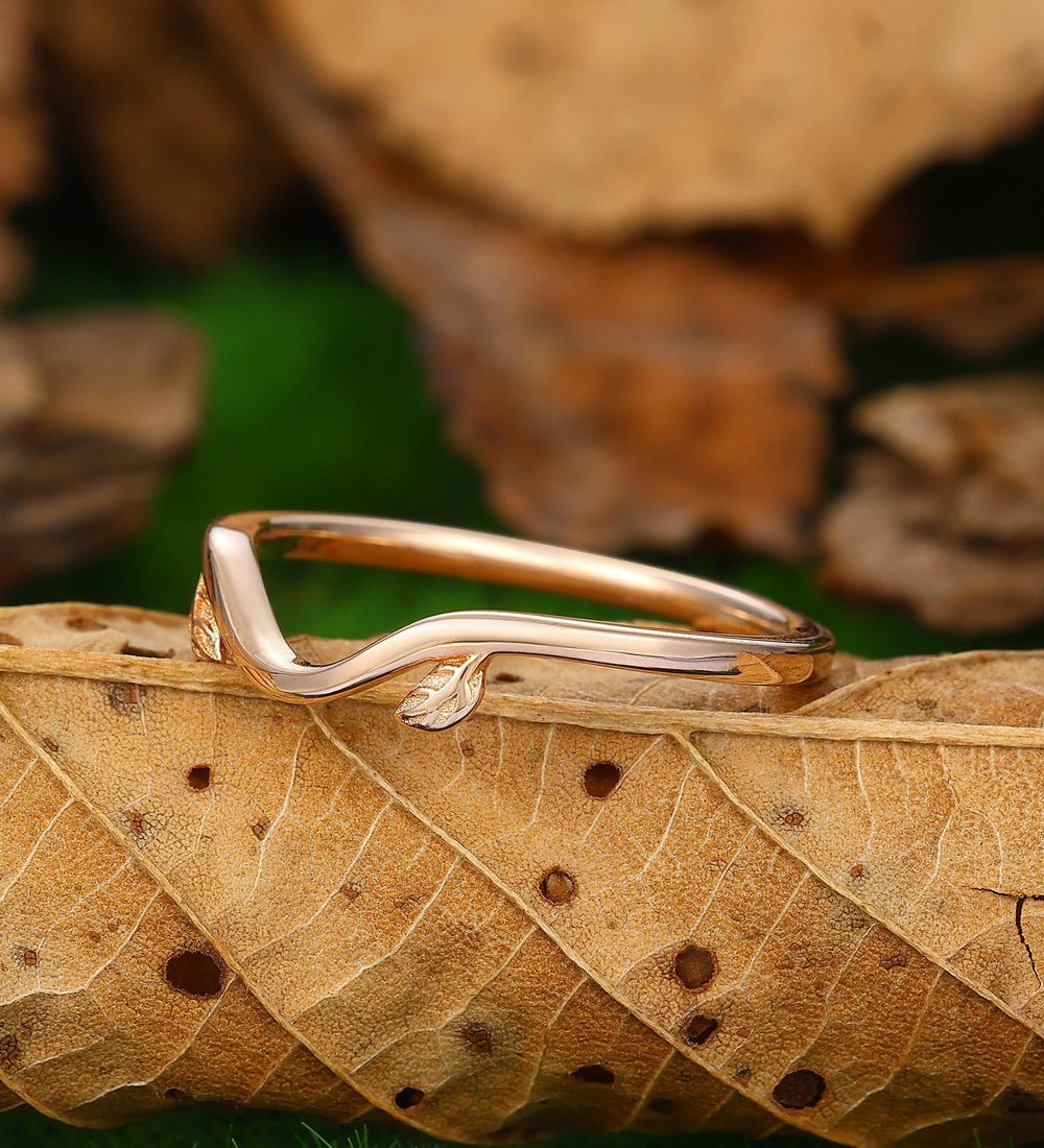 Plain Gold Engagement Band Leaf Simple Ring For Women - Esdomera
