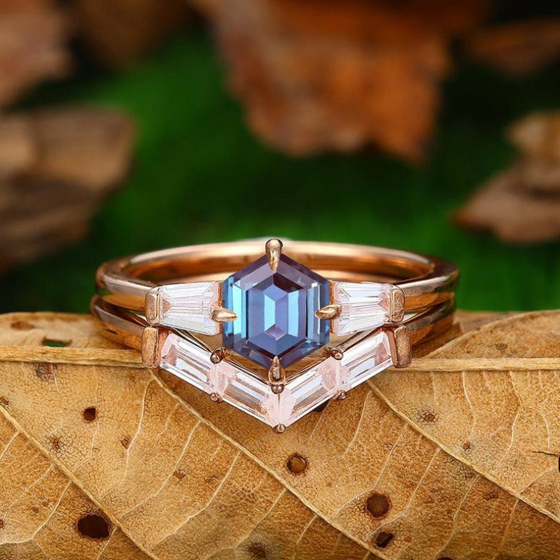 Prong Claw Baguette 14k Solid Gold Hexagon Cut Alexandrite Engagement Ring - Esdomera